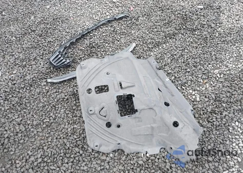 2024 Ford Escape Active z USA, uszkodzony, nr VIN 1FMCU9GN1RUB55083